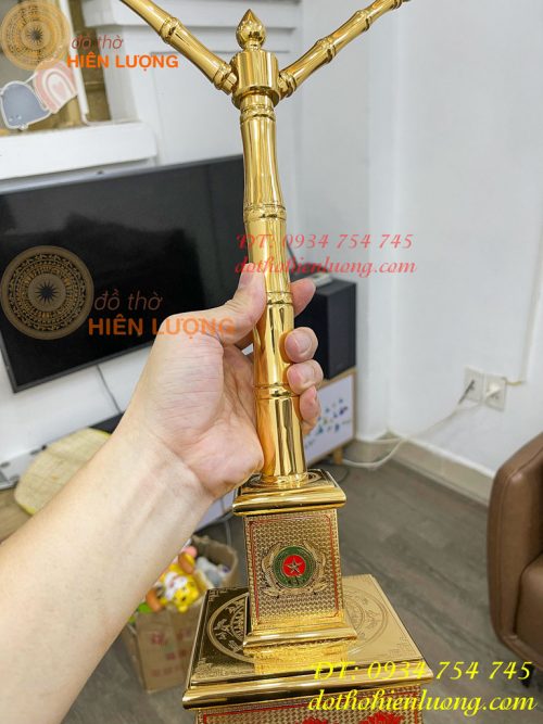 Cột Cờ Bằng Đồng Mạ Vàng 24K