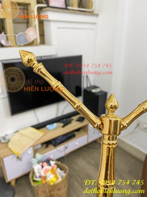 Cột Cờ Bằng Đồng Mạ Vàng 24K