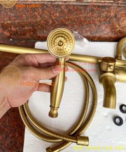 Bộ vòi tắm hoa sen đứng bằng đồng