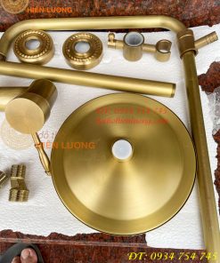 Bộ vòi tắm hoa sen đứng bằng đồng
