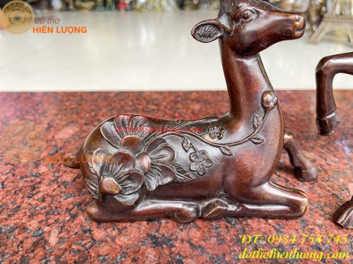 Đôi hươu hoa mai bằng đồng phong thủy