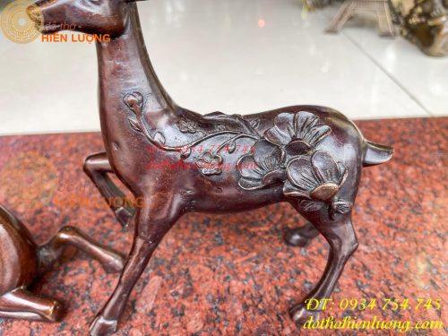 Đôi hươu hoa mai bằng đồng phong thủy