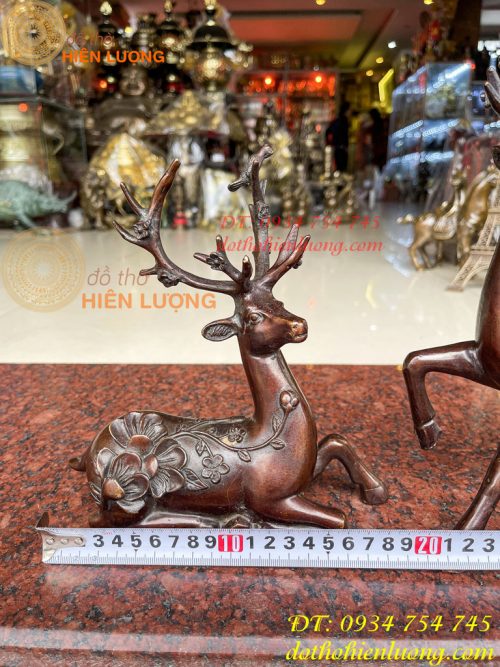 Đôi hươu hoa mai bằng đồng phong thủy
