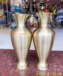 Đôi lọ hoa bằng đồng cát tút cao 20cm