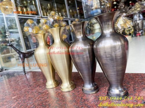 Đôi lọ hoa bằng đồng cát tút cao 20cm