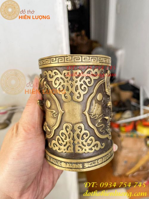 Ống đựng bút đại bàng bằng đồng để bàn