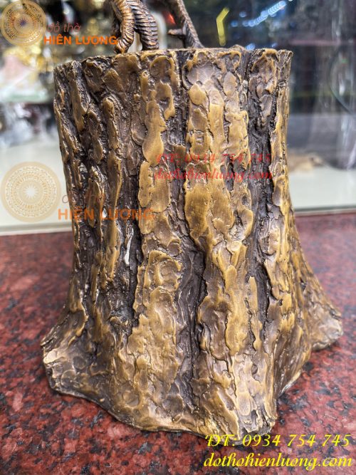 Tượng Gà Trống Đứng Gốc Cây Bằng Đồng
