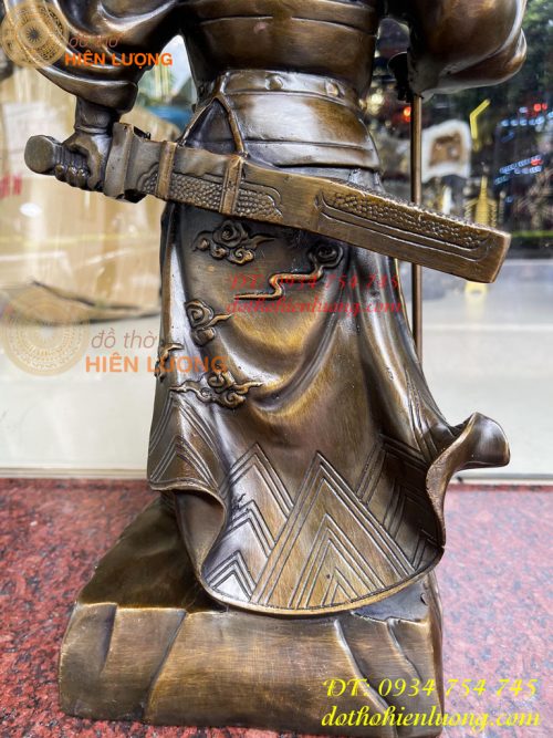 Tượng Quan Công Áo Rồng Bằng Đồng Cao 45cm