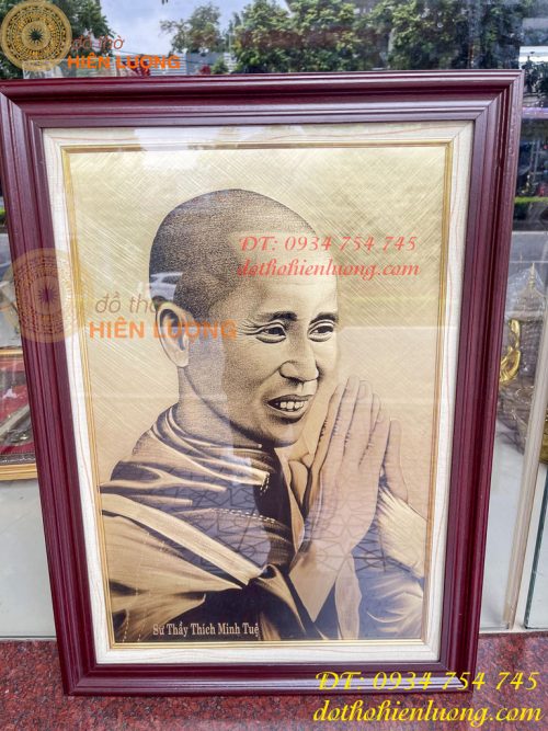 Tranh Sư Thích Minh Tuệ Bằng Đồng Xước