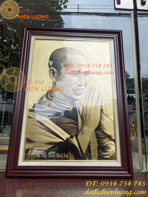 Tranh Sư Thích Minh Tuệ Bằng Đồng Xước