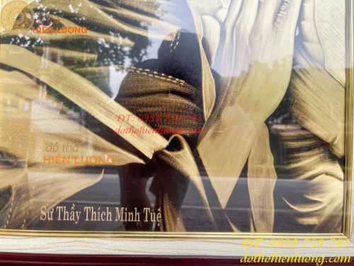 Tranh Sư Thích Minh Tuệ Bằng Đồng Xước