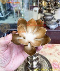 Đôi Chân Nến Thờ Cúng Cao 55cm Bằng Đồng Hai Công Nghệ
