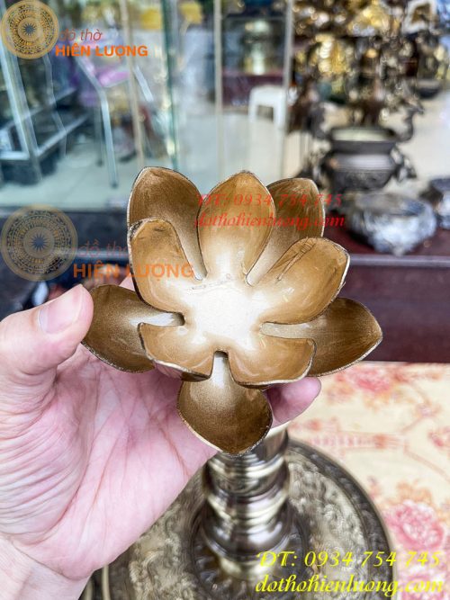 Đôi Chân Nến Thờ Cúng Cao 55cm Bằng Đồng Hai Công Nghệ