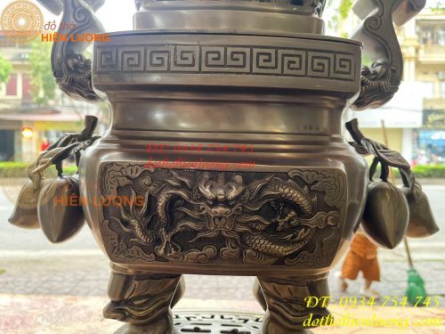 Bộ Ngũ Sự Đỉnh Vuông Cao 70cm Bằng Đồng Hun Giả Cổ