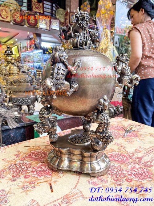 Đỉnh Thất Lân Vờn Cầu Bằng Đồng Hun Trơn