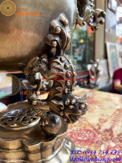 Đỉnh Thất Lân Vờn Cầu Bằng Đồng Hun Trơn