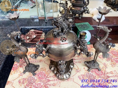 Tam Sự Đỉnh Thất Lân Vờn Cầu Bằng Đồng Hun