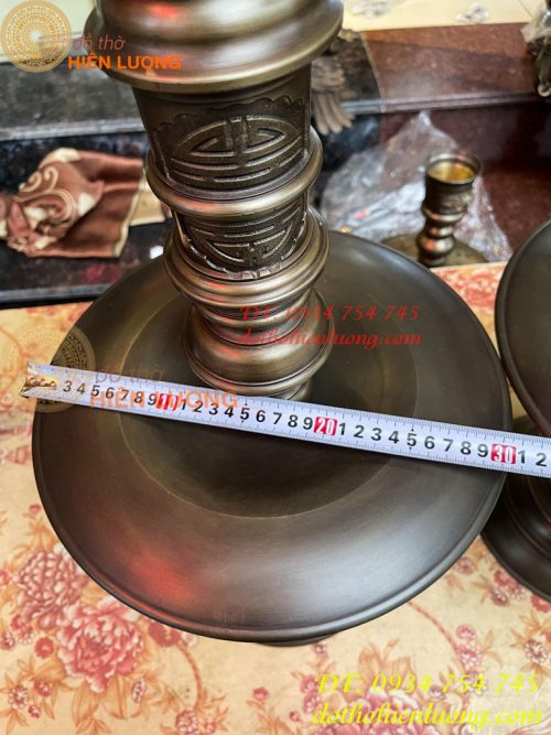 Đôi Chân Nến Cao 60cm Bằng Đồng Hun