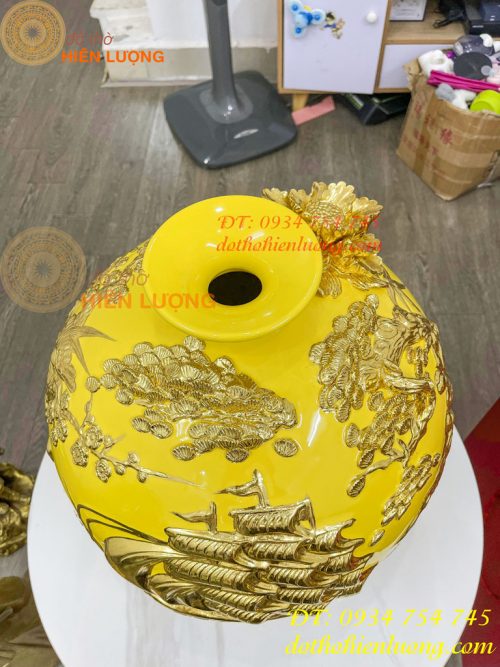 Bình Hút Lộc Thuận Buồm Gốm Bát Tràng Dát Vàng Cao 41cm
