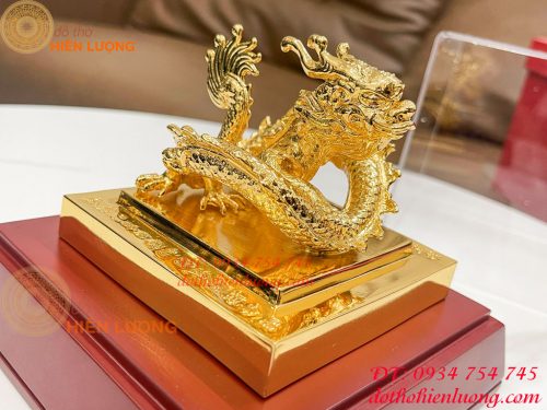 Ấn hoàng đế chi bảo bằng đồng mạ vàng 24K cao 8cm