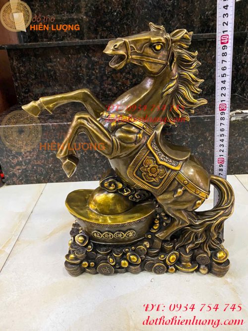 Tượng Ngựa Mã Đáo Tài Lộc Bằng Đồng Hun Cao 42cm