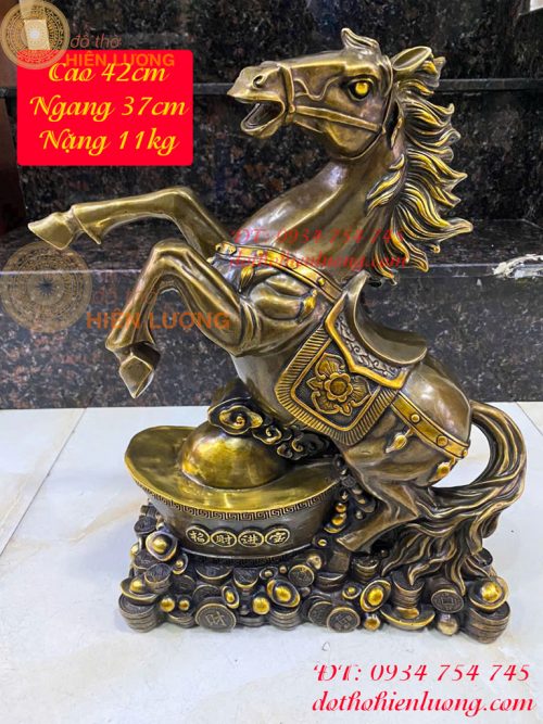 Tượng Ngựa Mã Đáo Tài Lộc Bằng Đồng Hun Cao 42cm