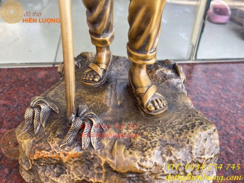 Bronze Statue of Ho Chi Minh