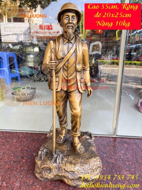 Bronze Statue of Ho Chi Minh