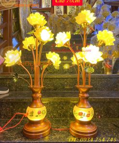 Đôi Đèn Led Hoa Sen 5 Bông Cao 70cm Thân Nhựa
