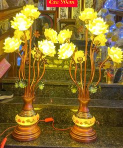 Đôi Đèn Led Hoa Sen 7 Bông Cao 85cm Thân Nhựa