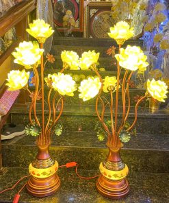 Đôi Đèn Led Hoa Sen 7 Bông Cao 85cm Thân Nhựa