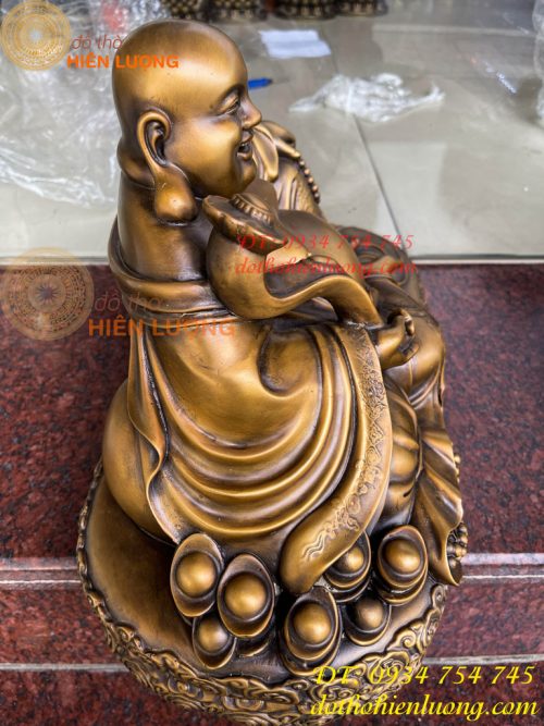 Tượng Phật Di Lặc Hoan Hỉ Cầm Gậy Như Ý