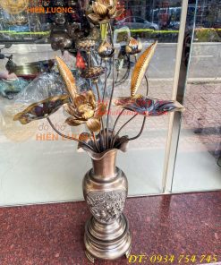 Lọ Lục Bình Cắm Hoa Sen Bằng Đồng Hun