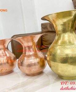 Ống Nhổ Bã Trầu Bằng Đồng Gò Tay Theo Dáng Yêu Cầu