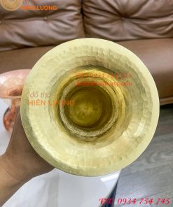 Ống Nhổ Bã Trầu Bằng Đồng Gò Tay Theo Dáng Yêu Cầu