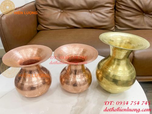 Ống Nhổ Bã Trầu Bằng Đồng Gò Tay Theo Dáng Yêu Cầu