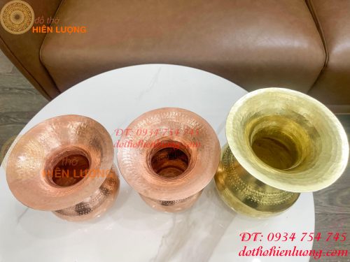 Ống Nhổ Bã Trầu Bằng Đồng Gò Tay Theo Dáng Yêu Cầu