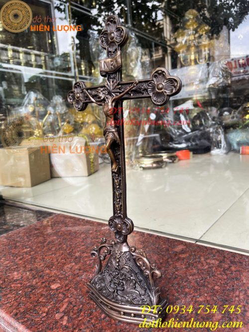 Thánh giá Chúa Jesu Chị Nạn Bằng Đồng Hun Cao 42cm