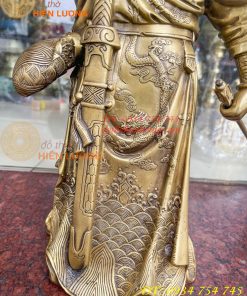 Tượng quan công đứng trấn ải bằng đồng cao 50cm