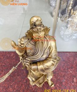 Tượng quan công đứng trấn ải bằng đồng cao 50cm