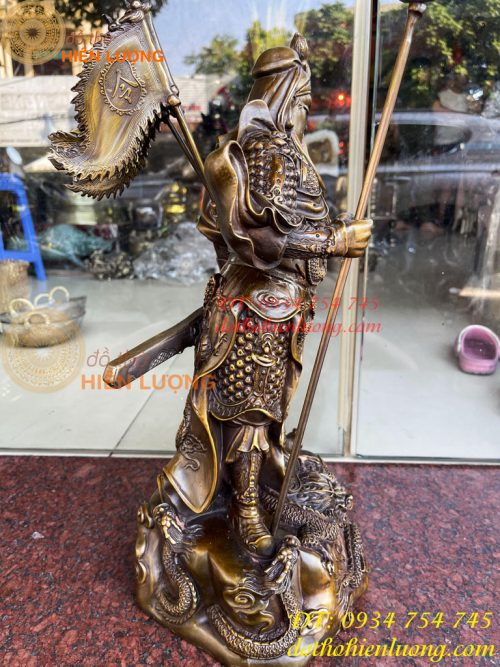 Tượng quan công ngũ cờ bằng đồng phong thủy cao 45cm Nặng 10Kg