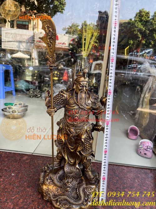 Tượng quan công ngũ cờ bằng đồng phong thủy cao 45cm Nặng 10Kg