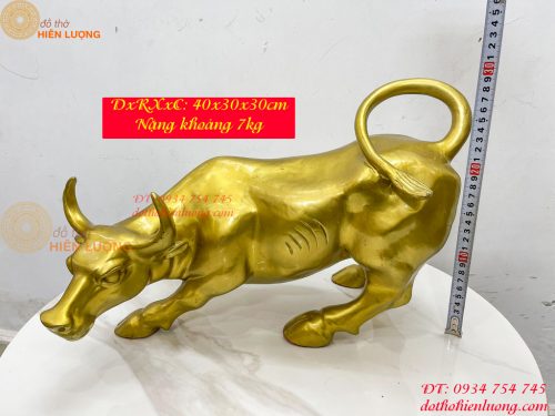 Bò Vàng Phố Wall Phát Lộc Bằng Đồng Phong Thủy