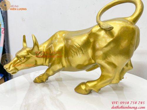 Bò Vàng Phố Wall Phát Lộc Bằng Đồng Phong Thủy