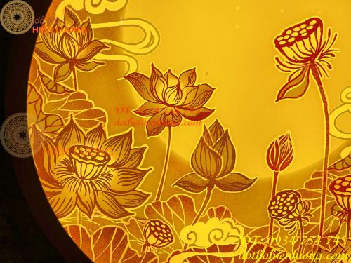 Tranh Trúc Chỉ Hoa Sen Dáng Tròn Cắm Điện