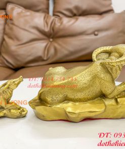 Quà Tặng Tượng Trâu Nằm Thư Thái Trên Bệ Đá