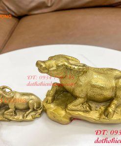 Quà Tặng Tượng Trâu Nằm Thư Thái Trên Bệ Đá