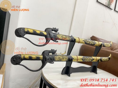 Đôi Kiếm Thờ Bằng Đồng Màu Hun Dài 80cm Kèm Giá Đỡ