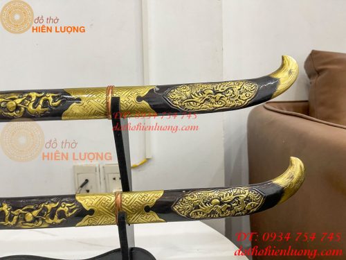 Đôi Kiếm Thờ Bằng Đồng Màu Hun Dài 80cm Kèm Giá Đỡ