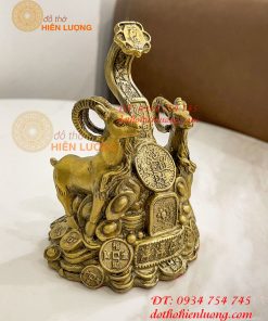 Cặp Dê Đứng Gậy Như Ý Bằng Đồng Cao 14cm